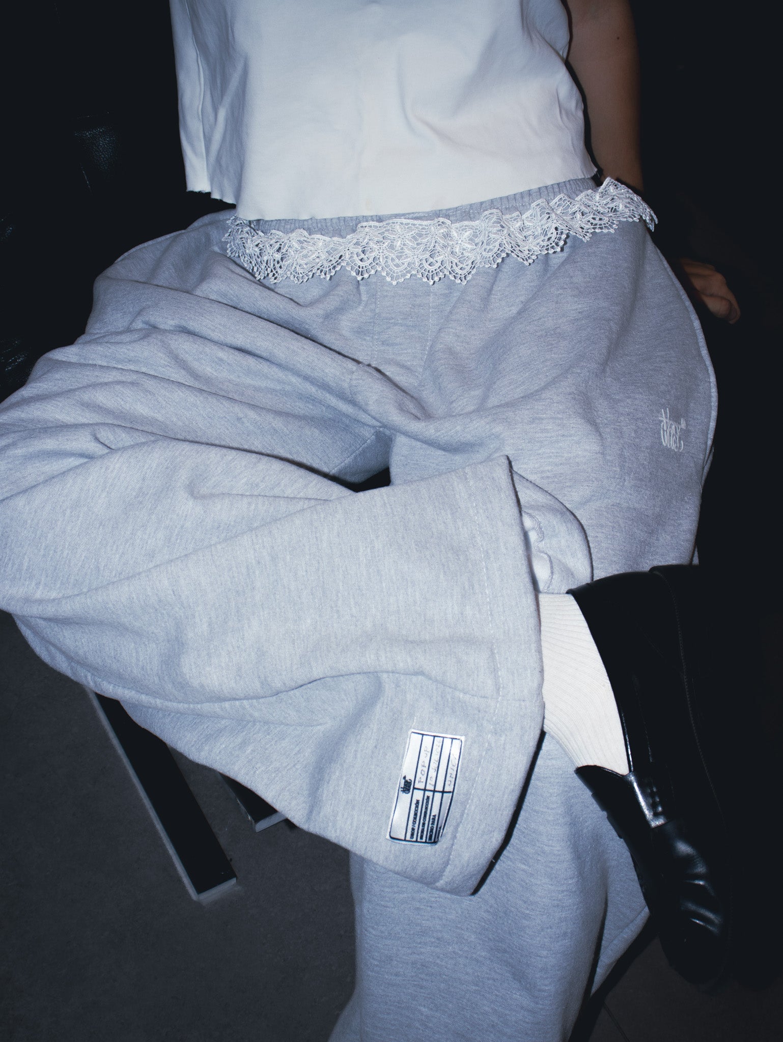 Pants Baggy con encaje.