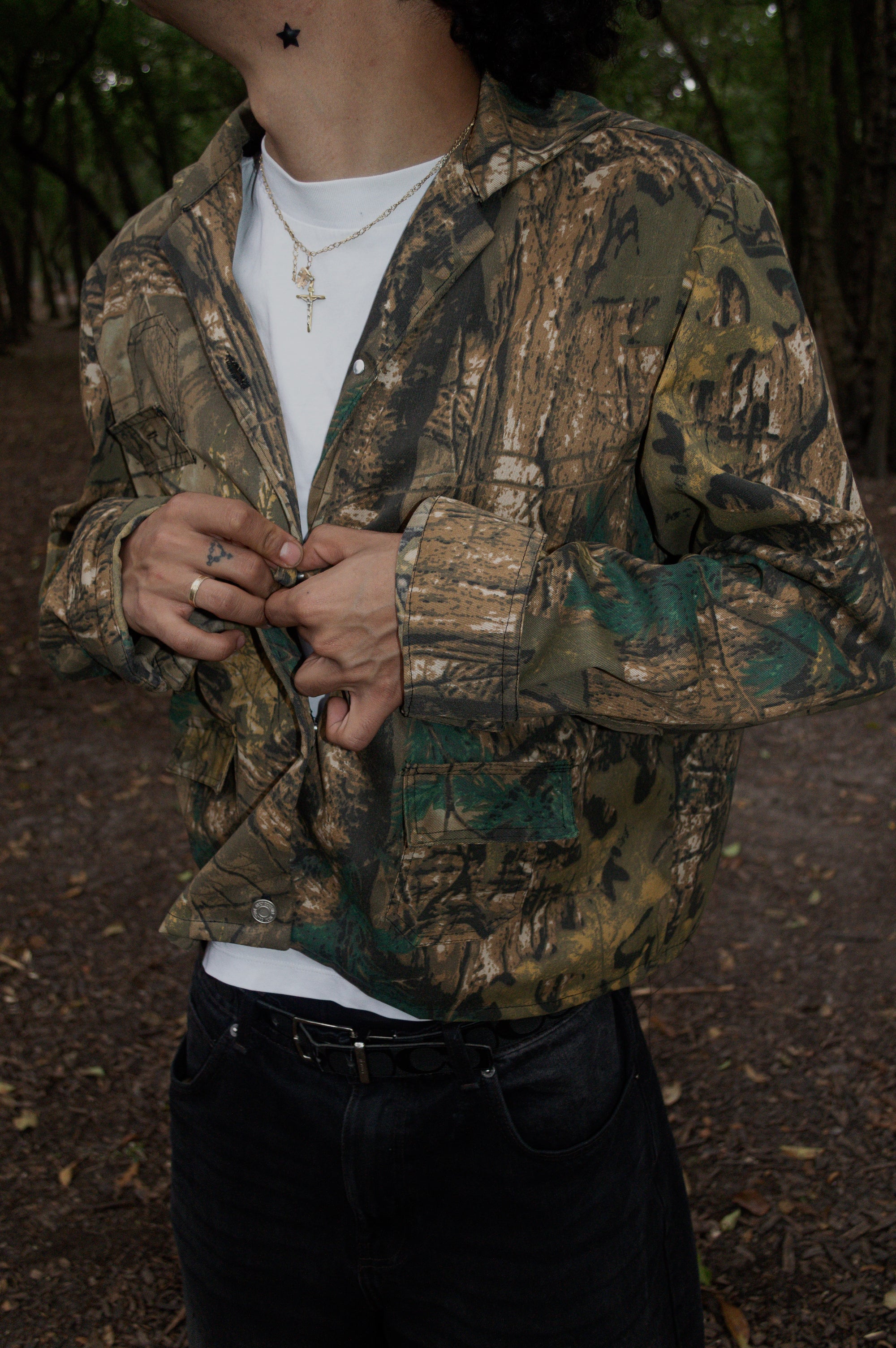 Chamarra "En Bajo Perfil" Camo Tree