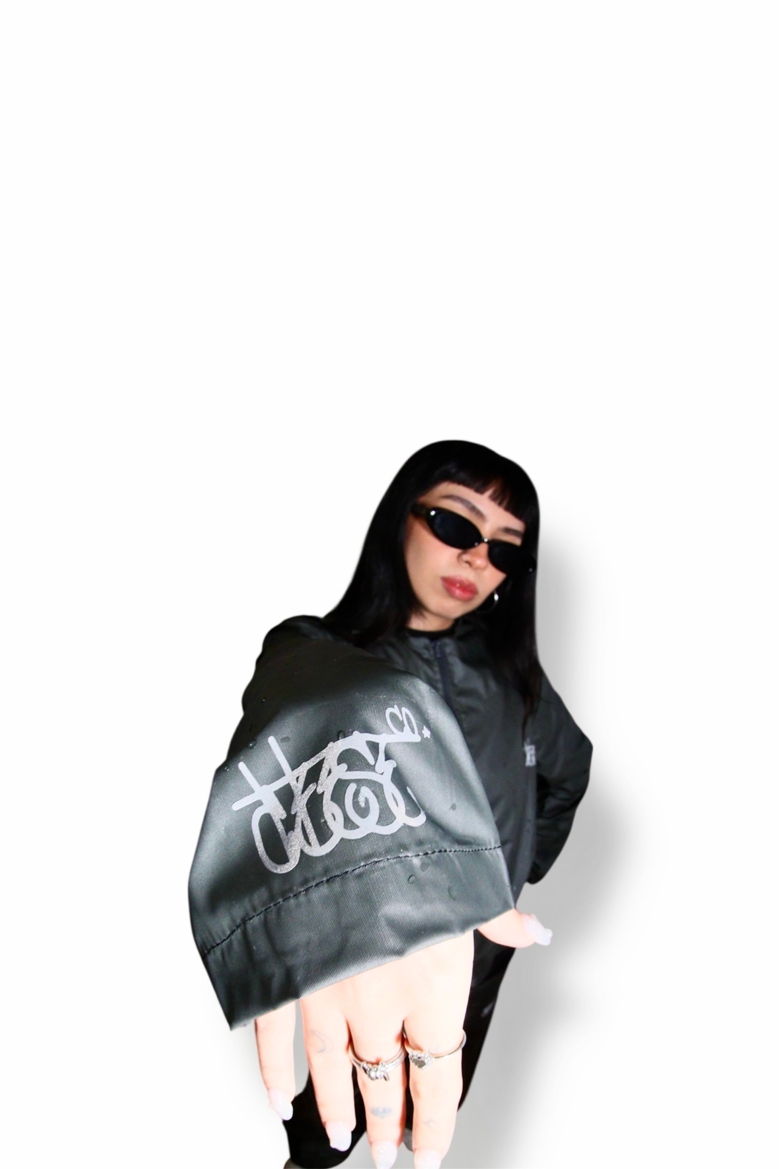 "Caminando Sobre El Agua" Drop No.16  Chamarra Impermeable